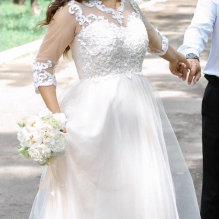 Свадебное платье