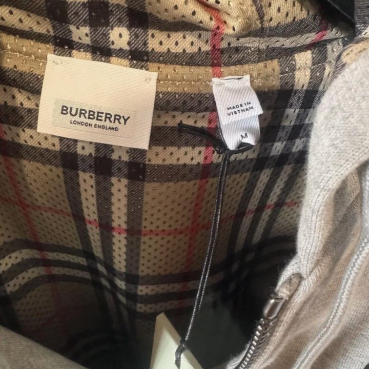 Burberry новая толстовка оригинал