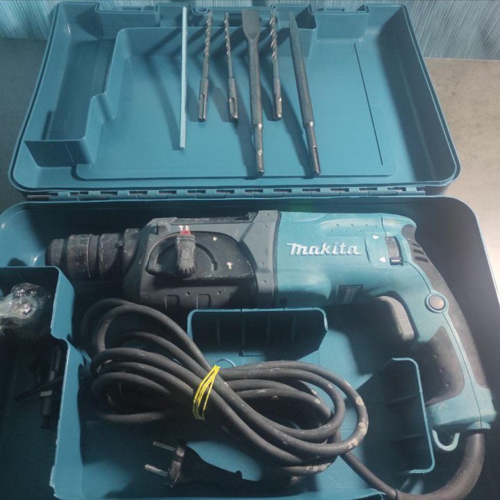 Аренда перфоратора Makita HR2470