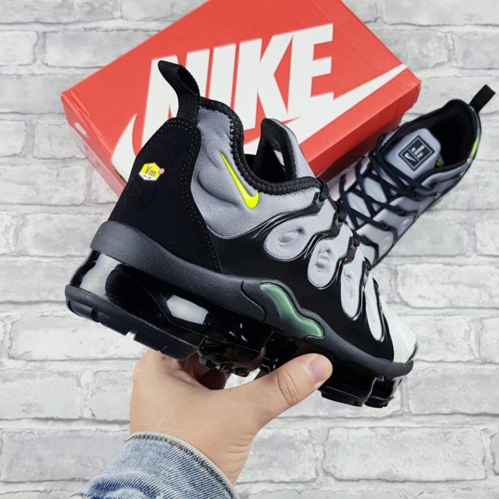 Мужские кроссовки Nike Air Vapormax Plus ✔️