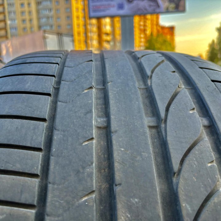 Шины разноширокие Bridgestone 275/40/20 315/35/20