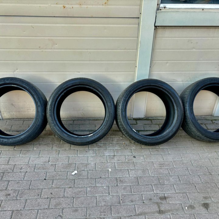 Шины разноширокие Bridgestone 275/40/20 315/35/20