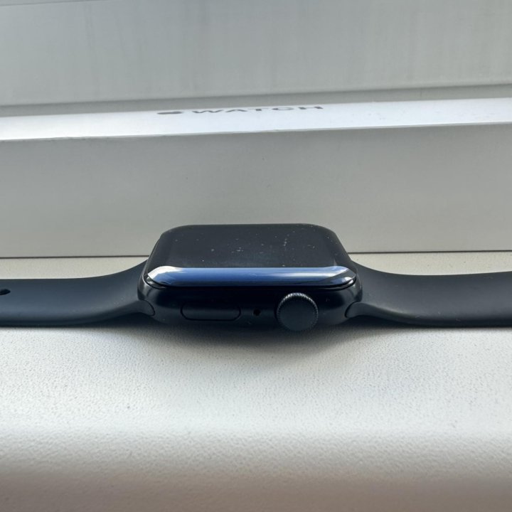 Apple Watch SE 44 mm