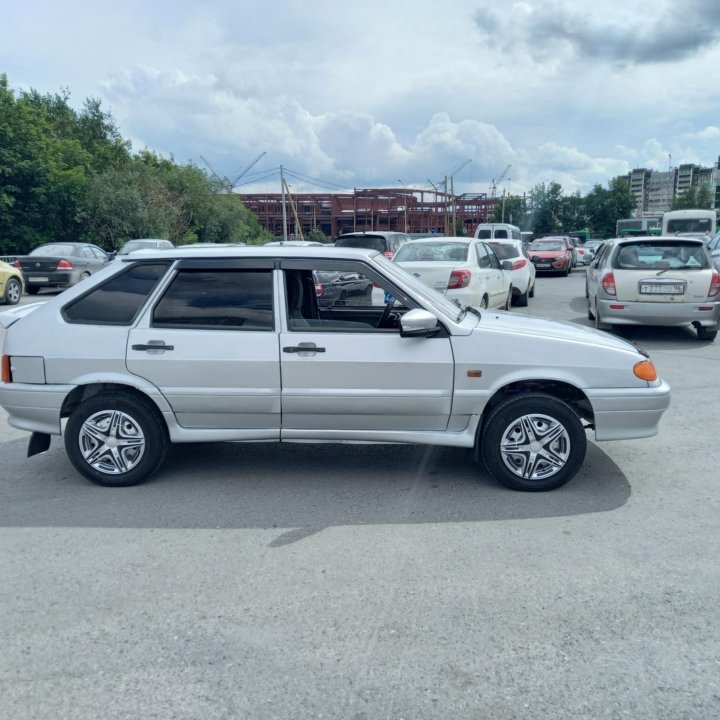 ВАЗ (Lada) 2114, 2006