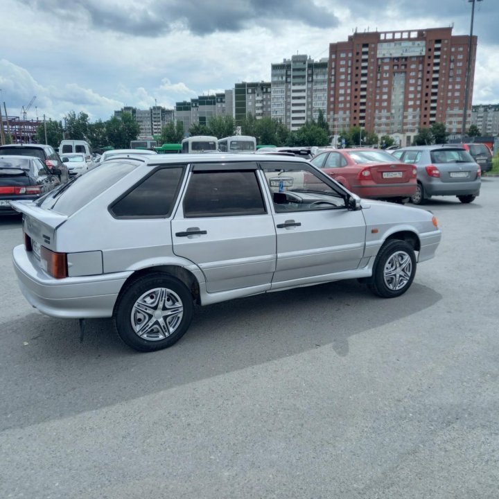 ВАЗ (Lada) 2114, 2006