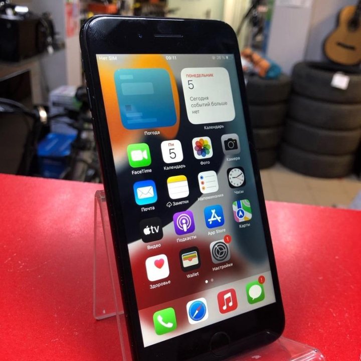 Смартфон Apple iPhone 7 Plus 32 ГБ