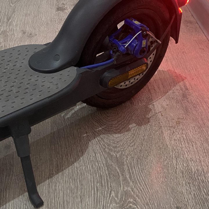 Электросамокат xiaomi mi electric scooter 3