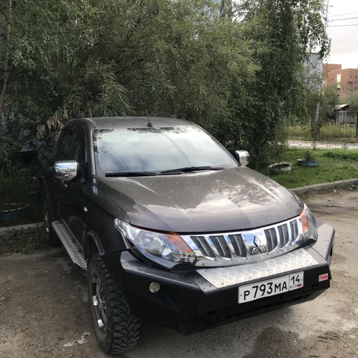 Mitsubishi L200, 2016