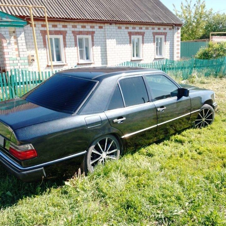 Mercedes-Benz E-Класс, 1991