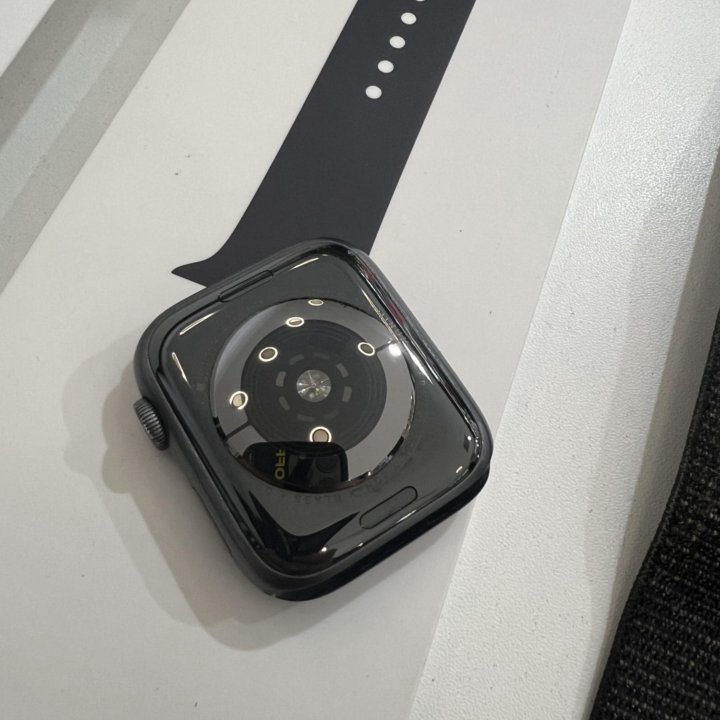 Apple Watch 4 44mm оригинал, гарантия