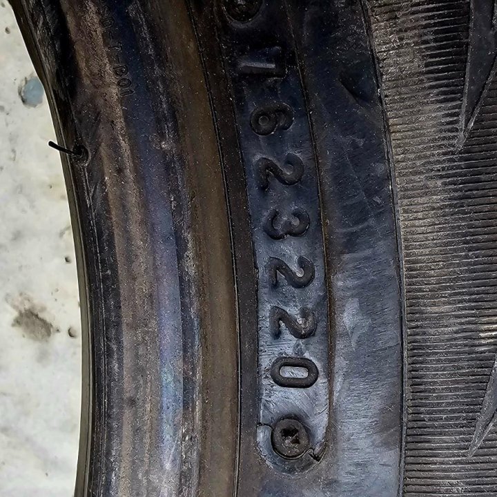 205/60 R16 зима. Хорошее состояние. TOYO 20г.в. Б