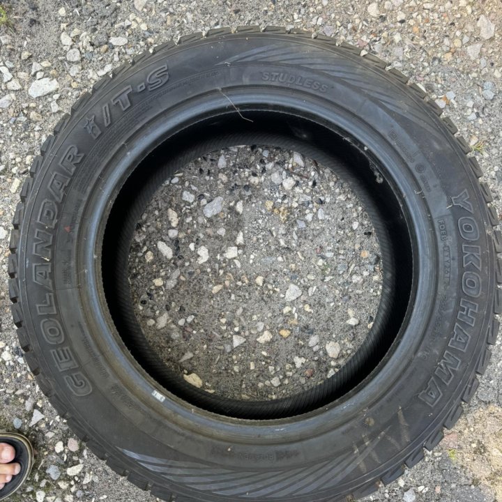 Yokohama 255/55 r19