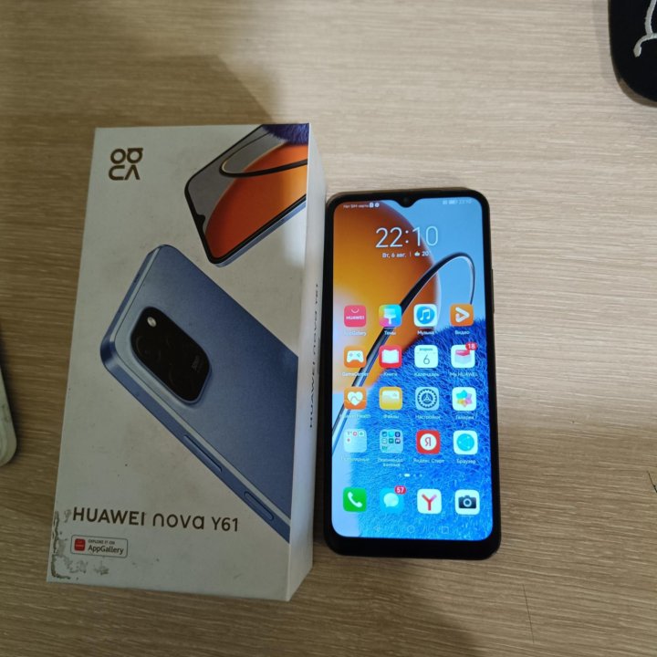 Телефон Huawei nova Y61 4/128гб.