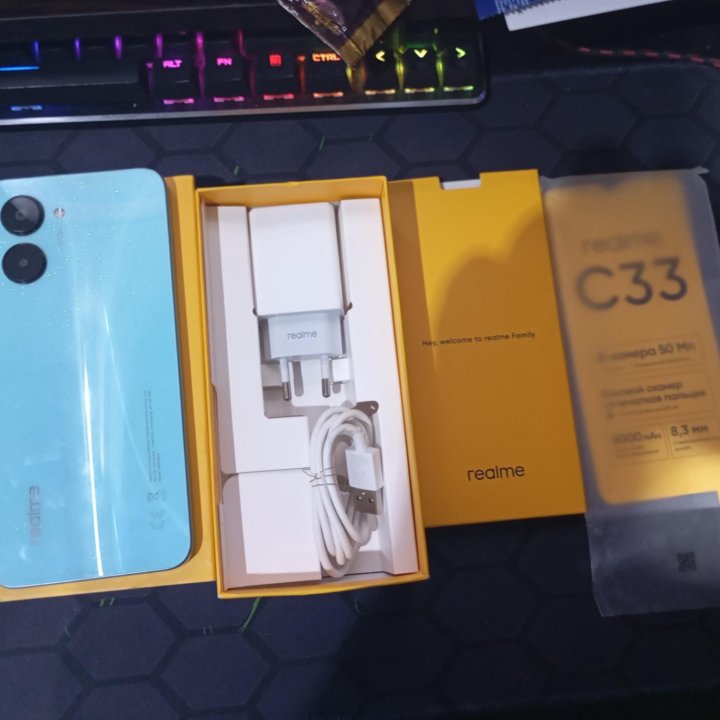 Realme C33 32/3 gb