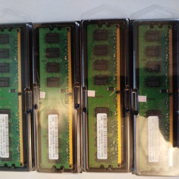 Оперативная память 8 ГБ DDR2 Samsung 800 mhz DIMM