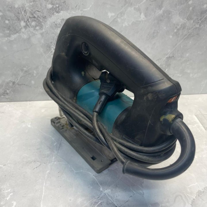 Лобзик Makita 4340FCT