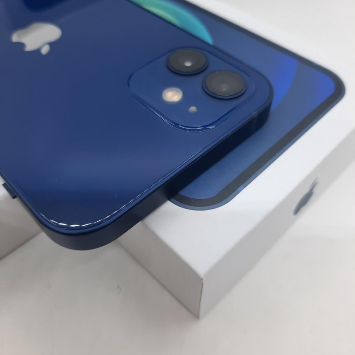 iPhone 12 64GB Синий Состояние нового