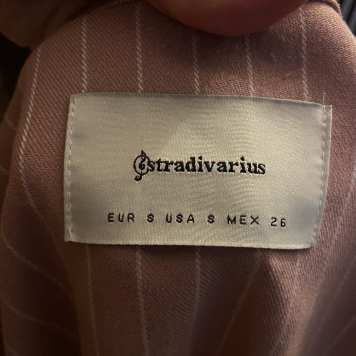 Костюм брючный Stradivarius