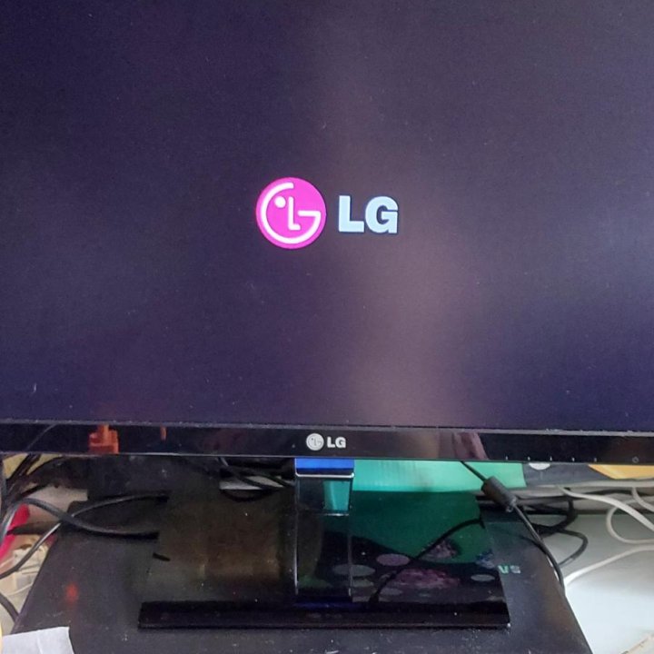 Монитор LG новый