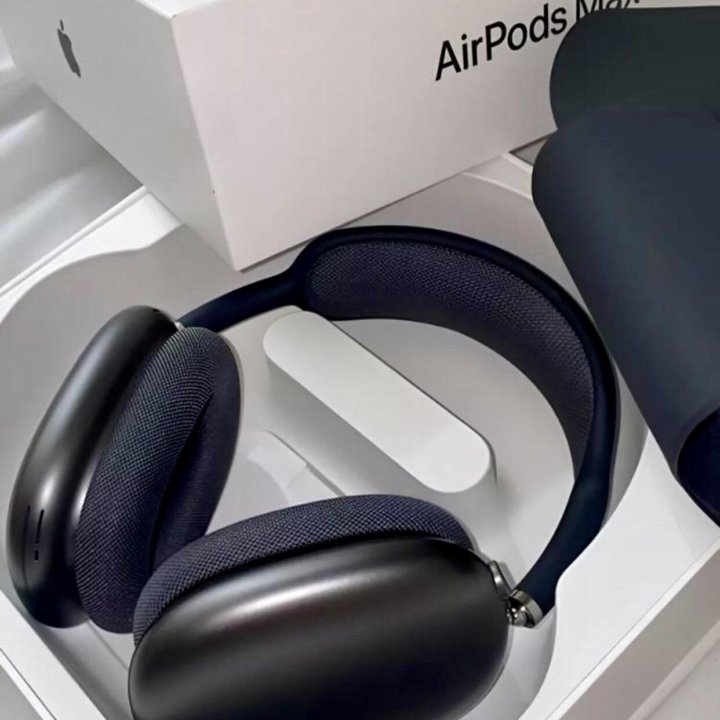 AirPods Max Premium