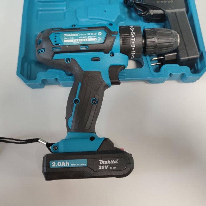 Шуруповёрт Makita 28В