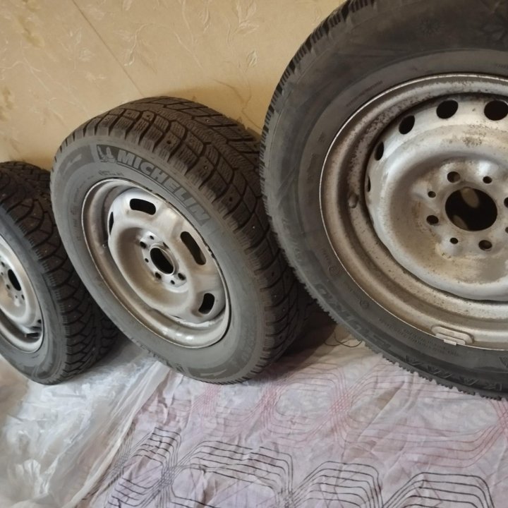 Шины зимние 175/70 R13