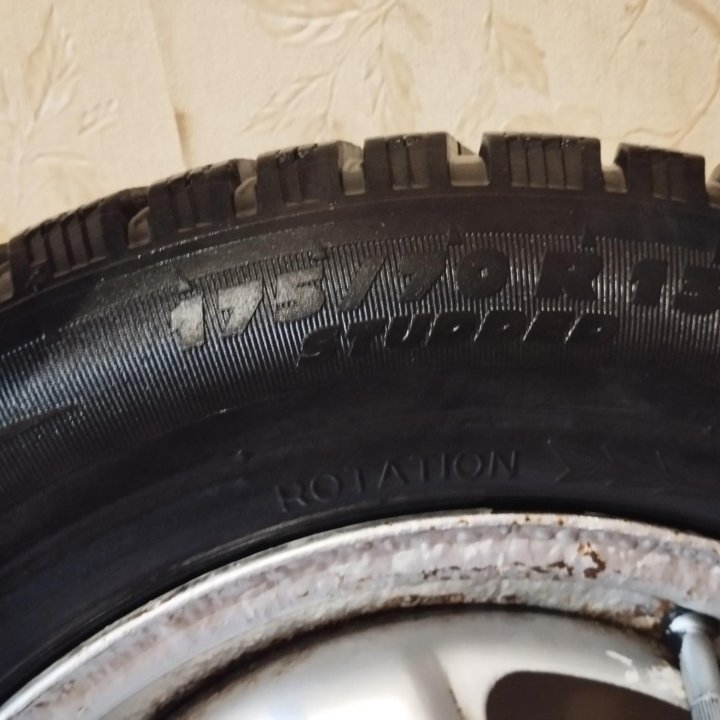 Шины зимние 175/70 R13