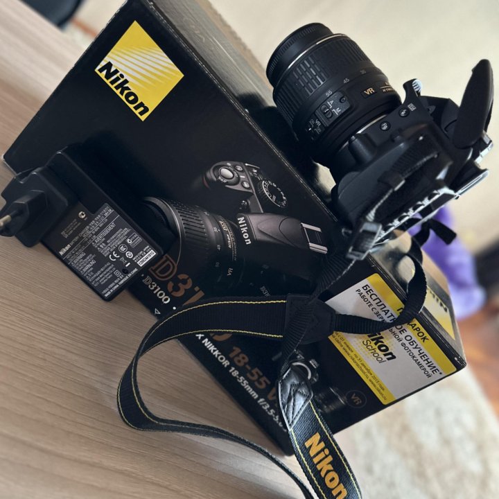 Цифровая фотокамера Nikon D3100 18-55 VR Kit