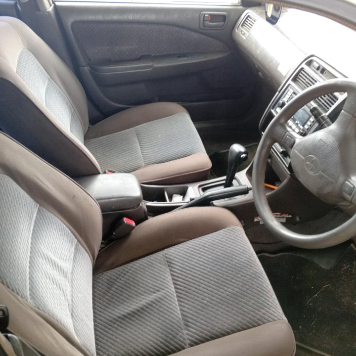 Toyota Carina, 1998