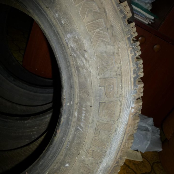 Шина175/70 R13 Nokian Tyres Hakkapeliitta 1