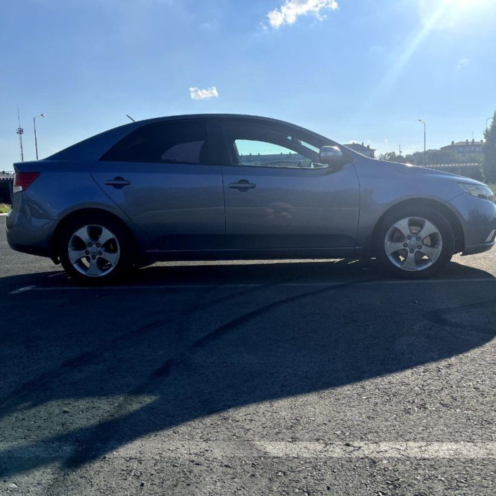 Kia Cerato, 2010