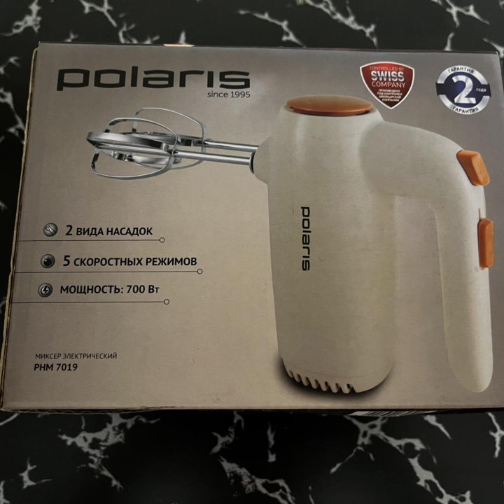 Миксер Polaris