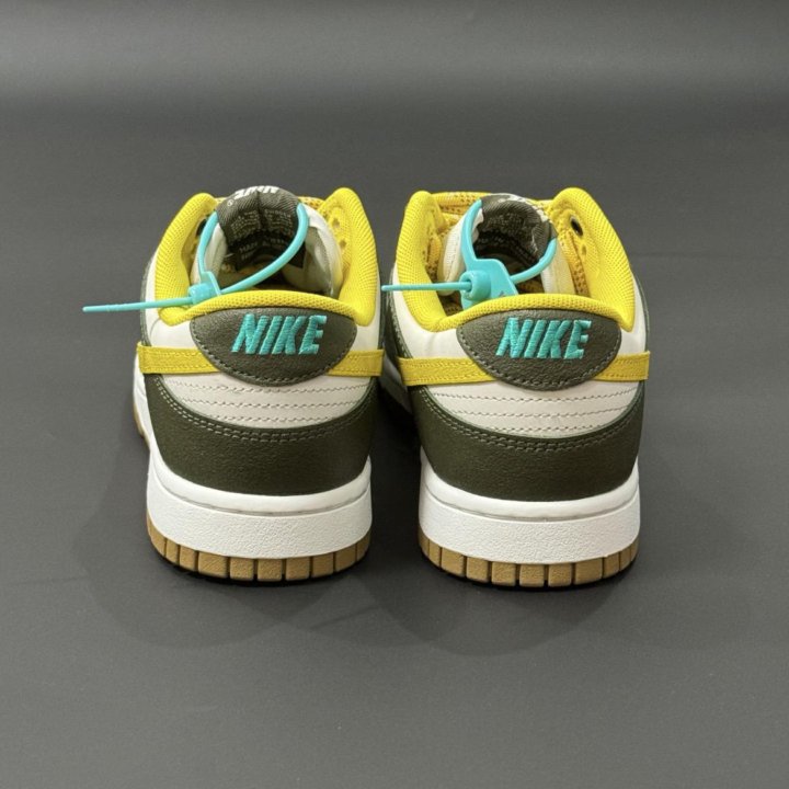 Nike Dunk RETRO PRM