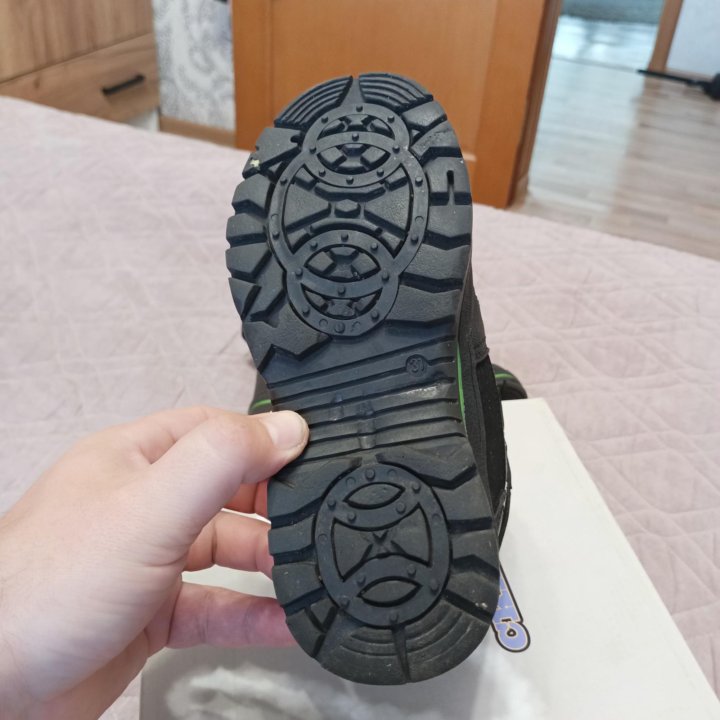 Детская обувь