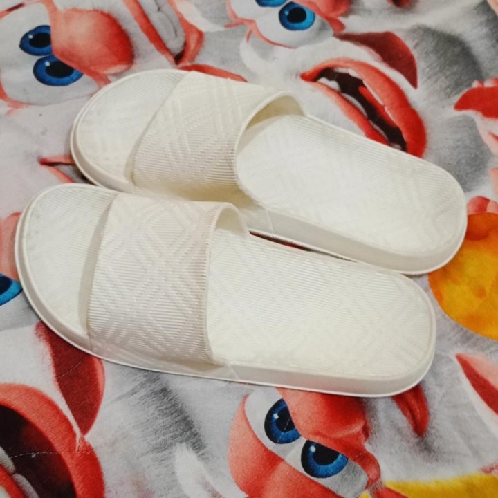 Балетки новые