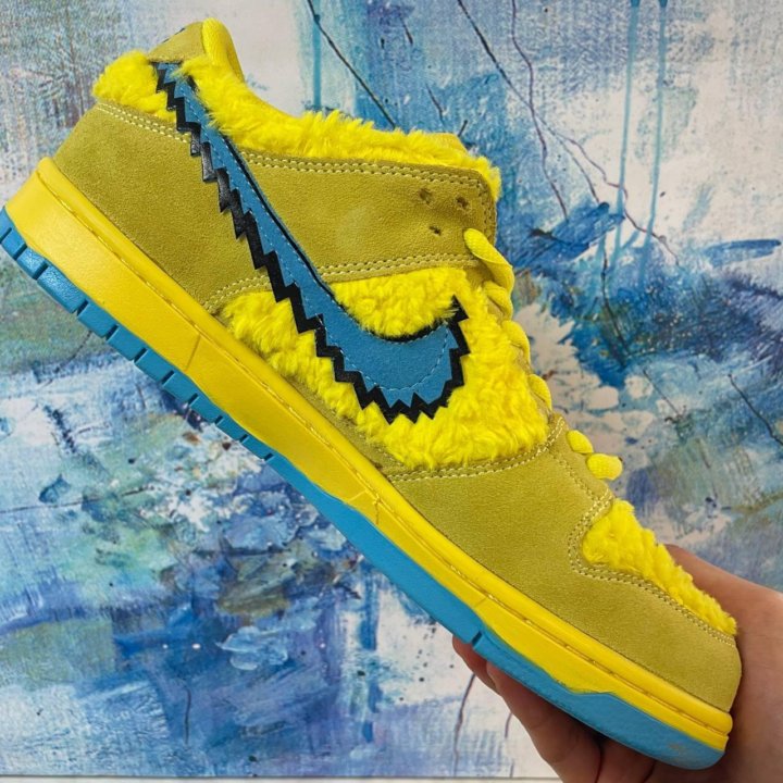 NIKE Dunk SB Low 'Grateful Dead – Yellow Bear'