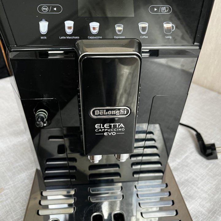 Кофемашина DeLonghi ecam46.860. B