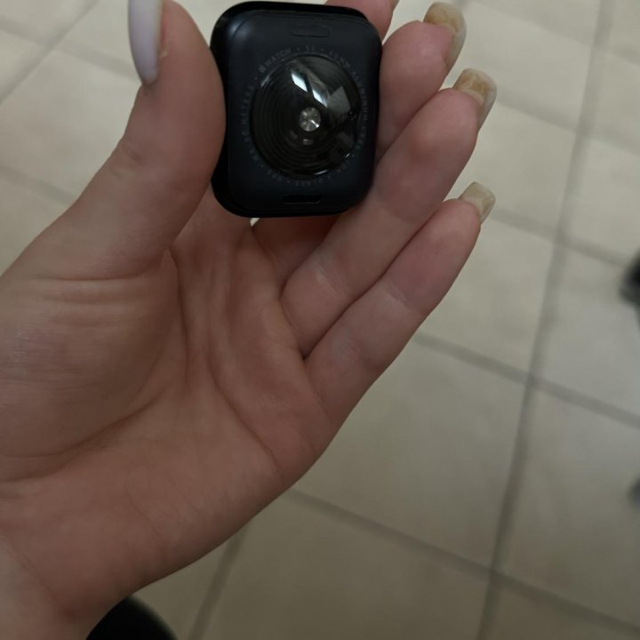 Часы Apple Watch SE 40mm