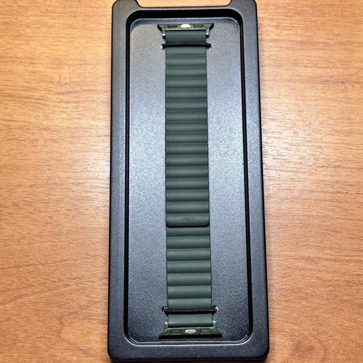 Ремешок для apple watch 41/40/38 Uniq Revix Green