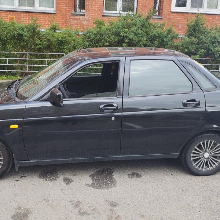 ВАЗ (Lada) Priora, 2012