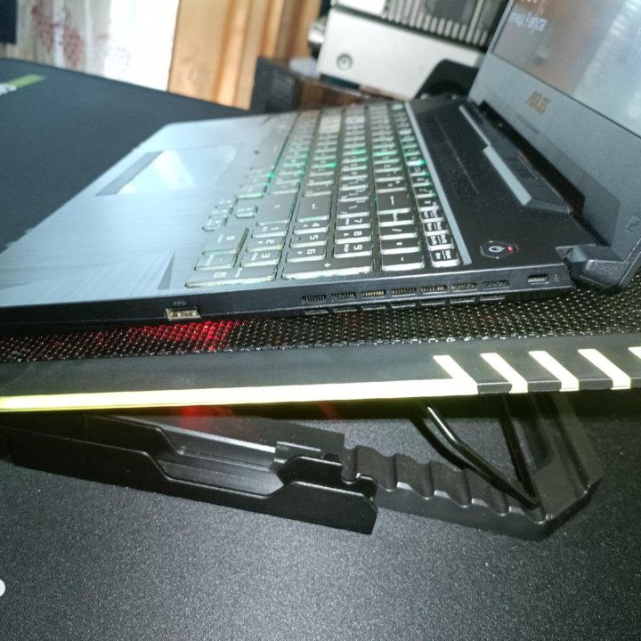 ASUS FX506 HCB