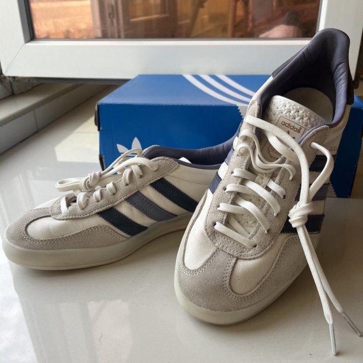 Adidas gazelle кеды женские 41-42