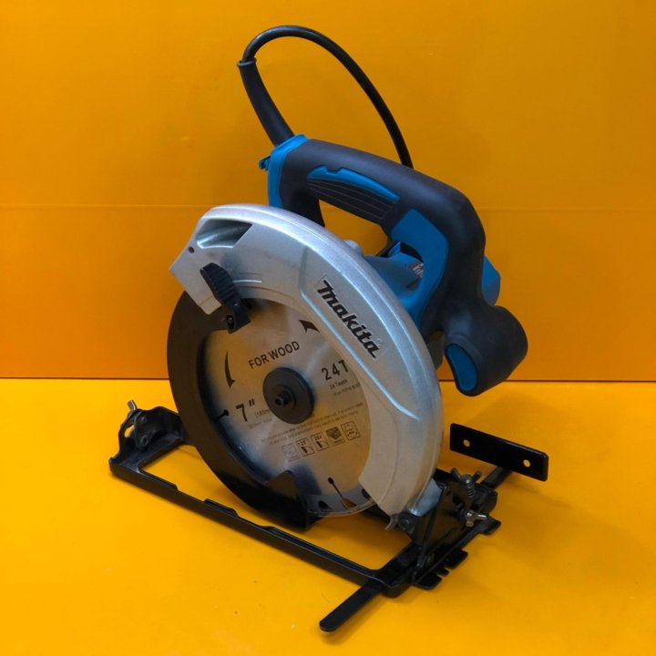 Дисковая пила Makita HS7600