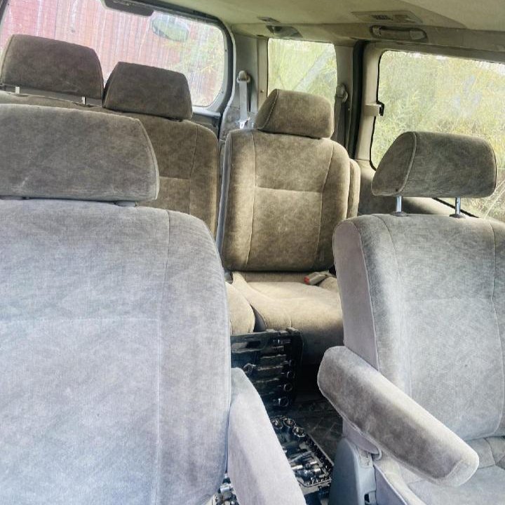 Nissan Elgrand, 1997