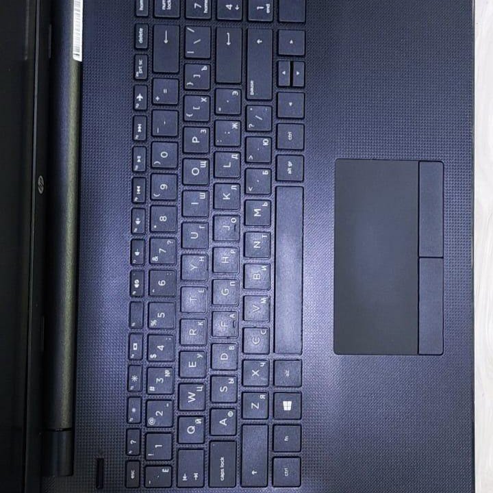 Ноутбук HP 15-bs