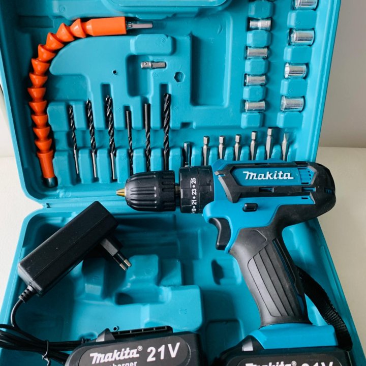 Шуруповерт Makita 21V