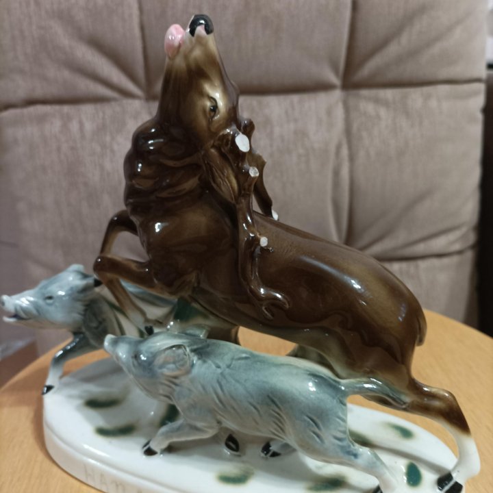 Фарфоровые статуэтки