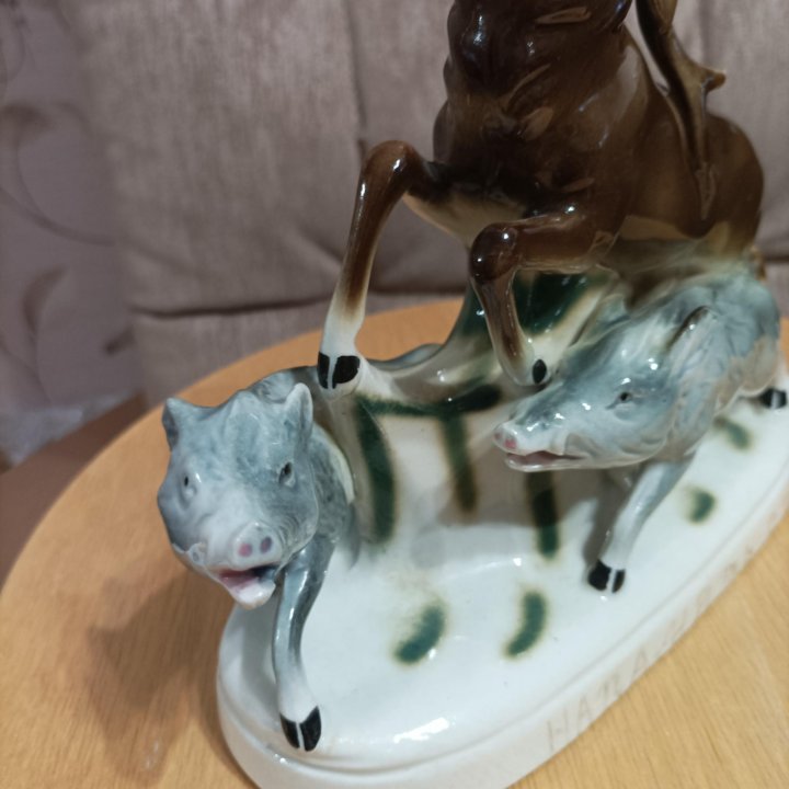 Фарфоровые статуэтки