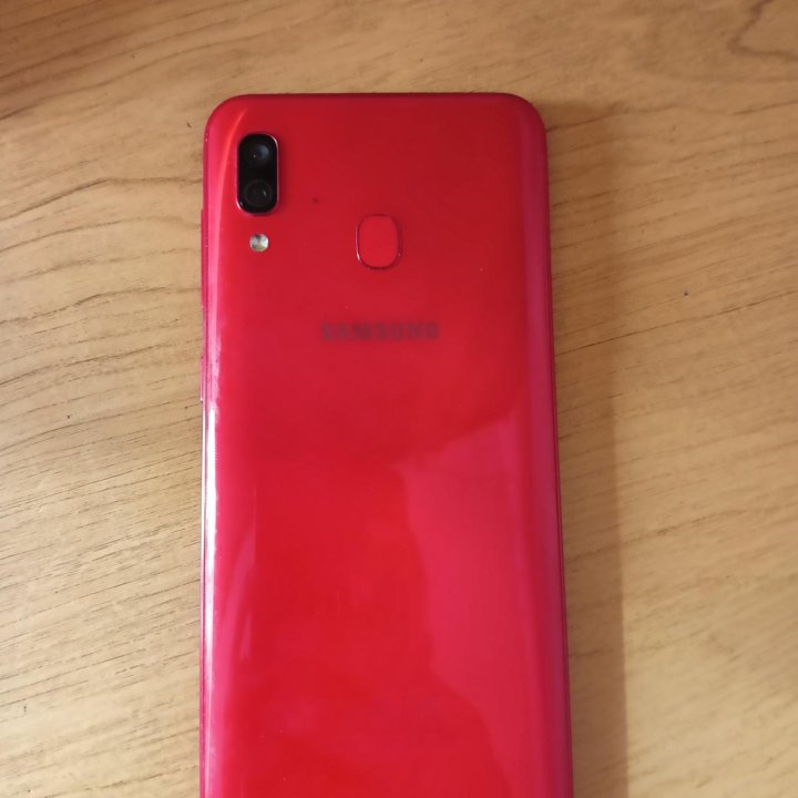 Samsung Galaxy A30