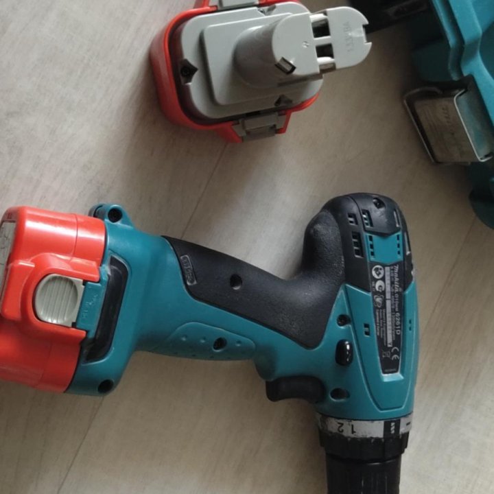 Шуроповерт Makita 12v. Li-ion